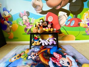 Children’s area - Mickey’s Vacation Villa-Premium- Minutes from Disney World with private pool! (Kissimmee)