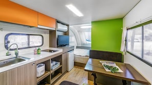 Habitación básica, 1 habitación (CaravanA-1) | 1 habitación y wifi gratis