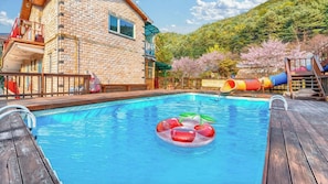 Exterior - Gapyeong Rainbow Pension (Gapyeong)