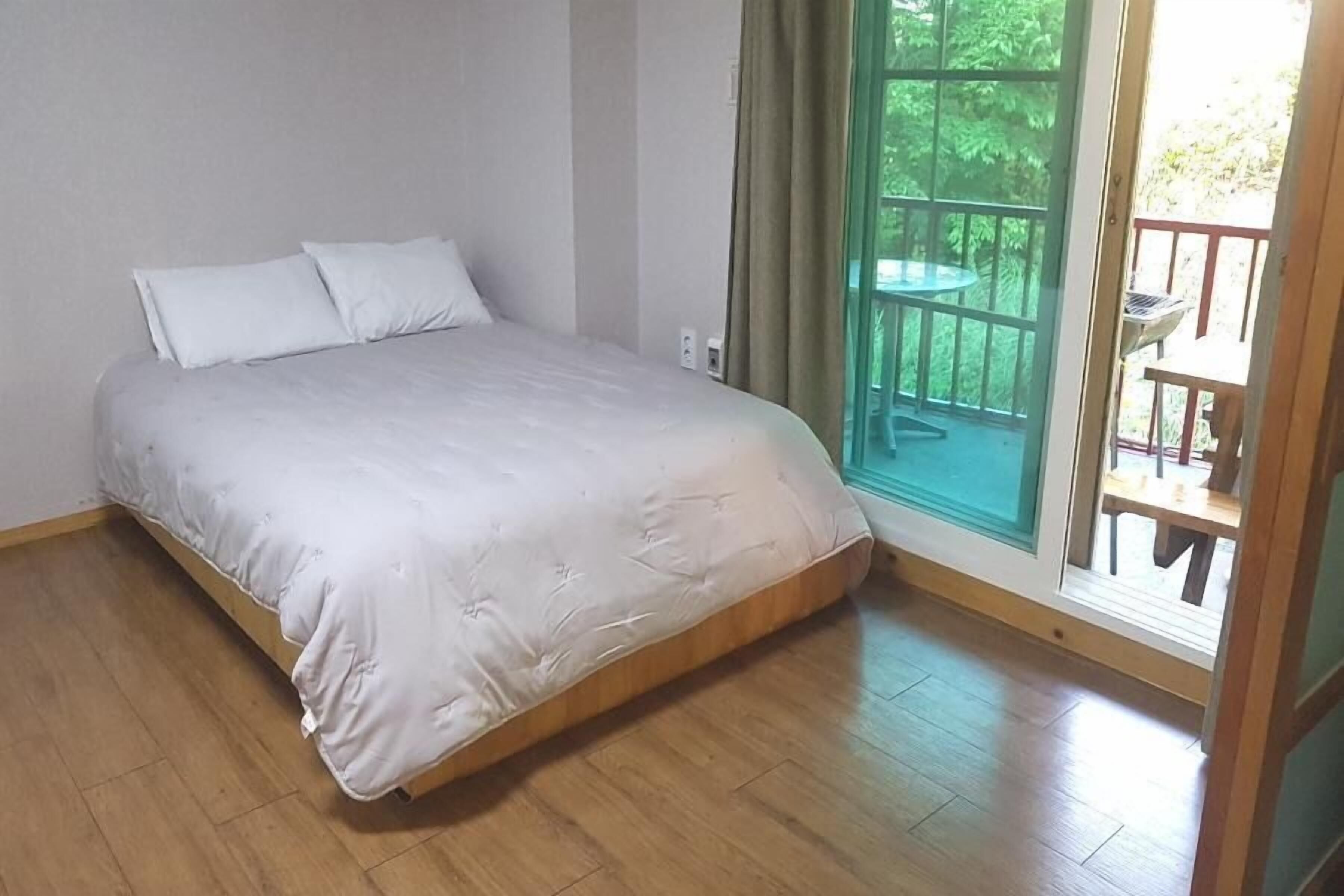 1 chambre, accès au Wi-Fi (inclus)
