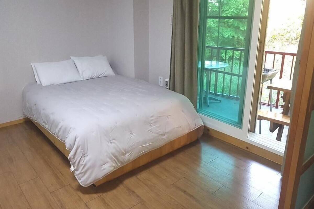 1 chambre, accès au Wi-Fi (inclus)