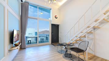 Basic Room, 2 Bedrooms (E102(No swimming pool)) | 1 bedroom, free WiFi