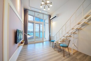 Basic-Zimmer, 1 Schlafzimmer (E202(No swimming pool)) | 1 Schlafzimmer, kostenloses WLAN