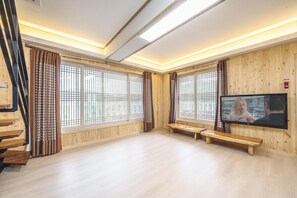 Basic Room, 1 Bedroom (A dong miso1) | 1 bedroom, free WiFi - Gyeongju Soraedanga Pension (Gyeongju)