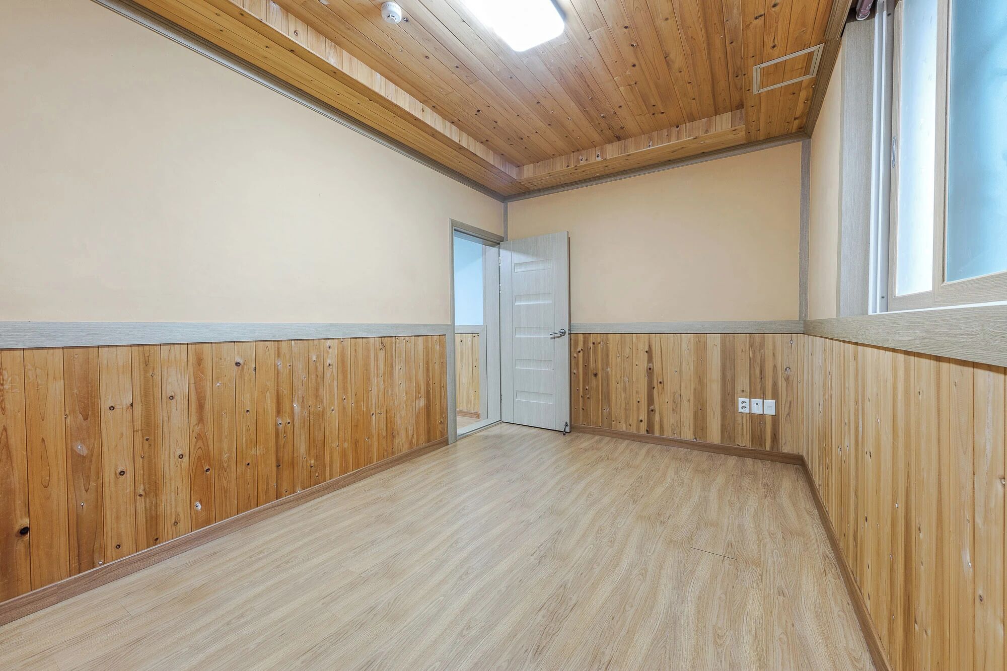 Basic Room, 1 Bedroom (103) | 1 bedroom, WiFi (free)