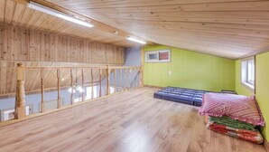 Basic Room, 2 Bedrooms (201) - Suncheonman Muhan Dojan Pension (Suncheon)