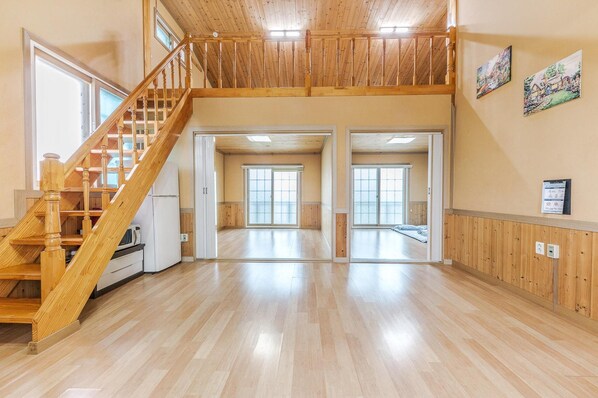 Basic Room, 3 Bedrooms (Teokshil) | 1 bedroom, free WiFi - Suncheonman Muhan Dojan Pension (Suncheon)