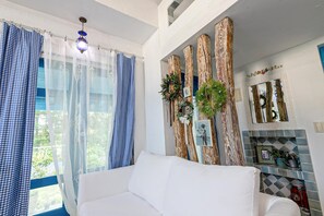 Basic Room, 2 Bedrooms (Hamazee) | 2 bedrooms, free WiFi