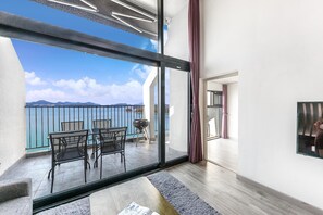 Basic Room, 2 Bedrooms (202) | 1 bedroom, free WiFi - Yeosu Andante Pension (Yeosu)