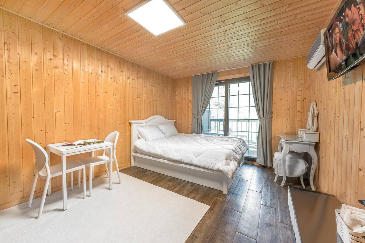 Kamar Basic, 1 kamar tidur (A-2(Mountain View)) | 1 kamar tidur dan Wi-Fi gratis