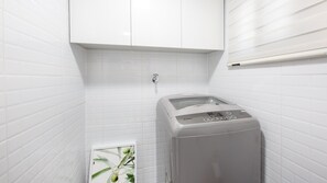 Basic Room, 1 Bedroom (Haneul) | 1 bedroom, free WiFi - Gosung Shalala Private Pool & Spa Villa (Goseong)