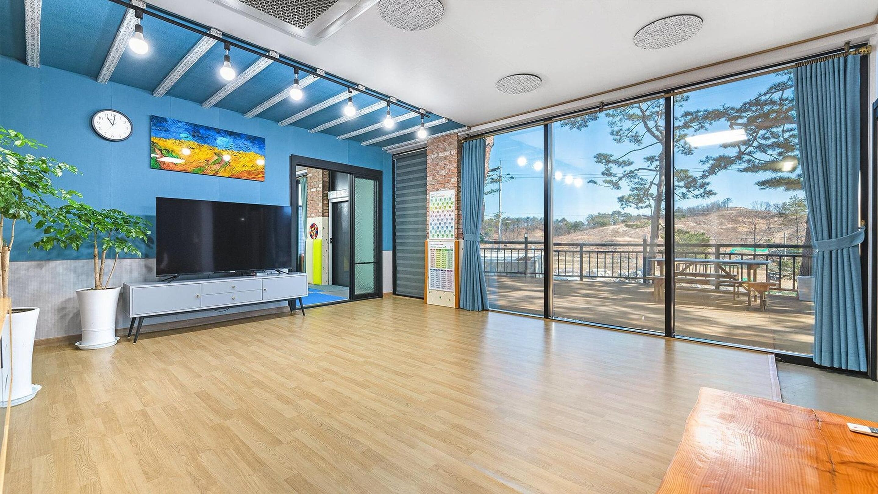 베이직룸, 침실 2개 (Pinekids (1F)) | 2   개의 침실, 무료 WiFi