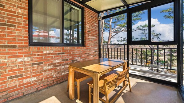 2 bedrooms, free WiFi - Goseong Pinetree Pension (Goseong)