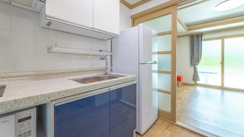 Basic Room, 1 Bedroom (Jindalrae) | 1 bedroom, WiFi (free)