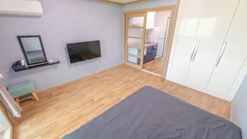 Basic Room, 1 Bedroom (Mindlerae) | 1 bedroom, WiFi (free)