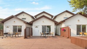 Exterior - Gangneung The October Pension (Gangneung)