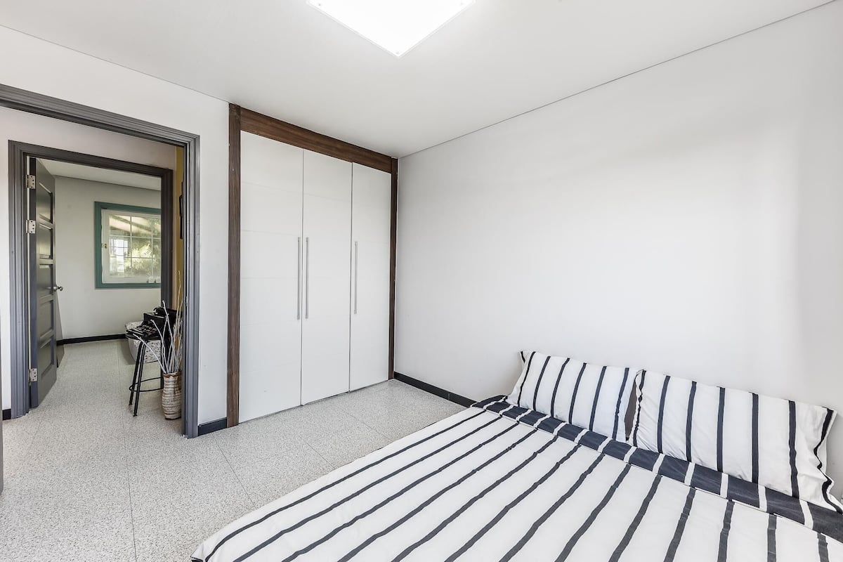 1 habitación y wifi gratis