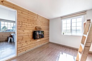 Chambre de base, 2 chambres (kkotmari) | 1 chambre, accès au Wi-Fi (inclus)