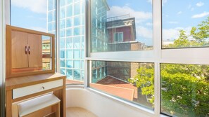 Basic Room, 1 Bedroom (201) | 1 bedroom, free WiFi - Goseong Gamnamu Pension (Goseong)
