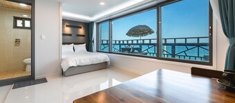 Gangneung Badauibyeol Pension