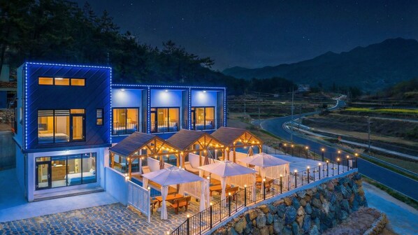 Exterior - Namhae Palace1470 Pension (Namhae)