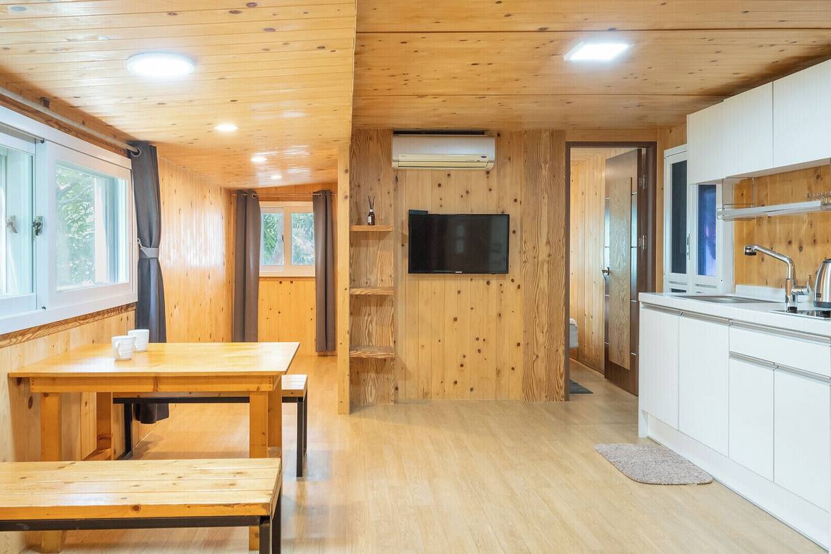 Basic-Zimmer, 1 Schlafzimmer (Caravan2)