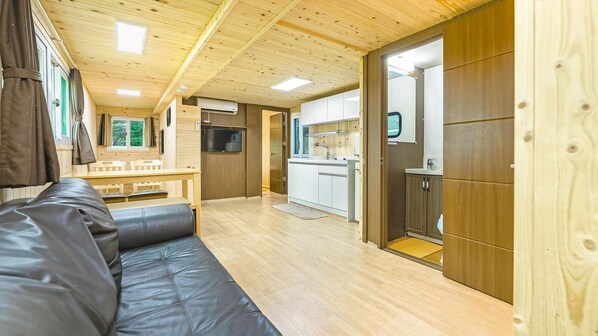 1 bedroom, free WiFi - Gapeyong Donghwa Caravan (Gapyeong)