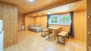 1 bedroom, free WiFi - Gapeyong Donghwa Caravan (Gapyeong)