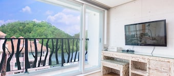 Gapyeong Applerotgi Pension