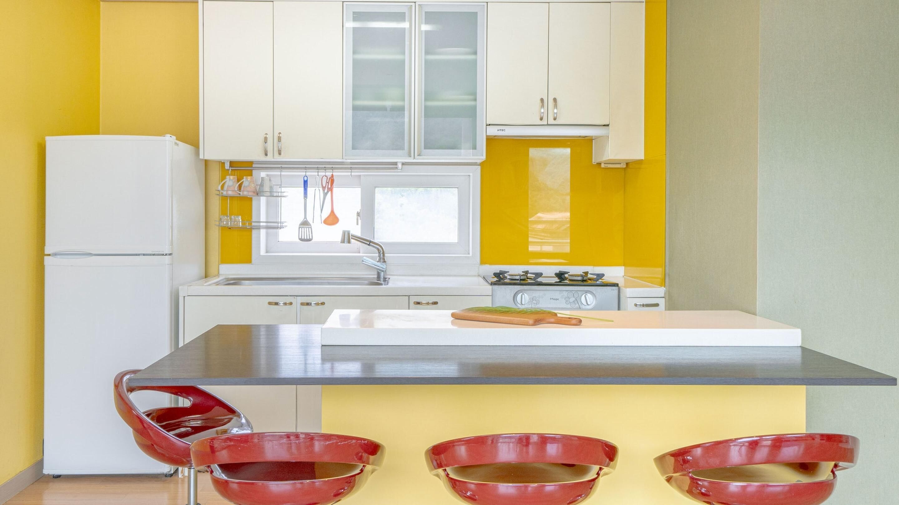 Basic Room, 1 Bedroom (Hogarden) | 1 bedroom, free WiFi