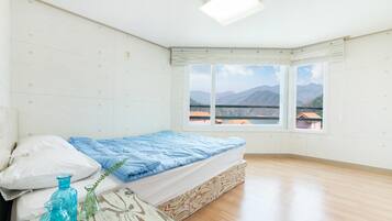 Basic Room, 1 Bedroom (Philsner) | 1 bedroom, free WiFi
