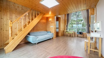 Basic Room, 1 Bedroom (Sole 303(BBQ)) | 1 bedroom, free WiFi