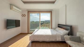 Basic Room, 1 Bedroom (Sole103(BBQ)) | 1 bedroom, free WiFi