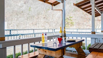 Basic Room, 1 Bedroom (Dorothy) | 1 bedroom, free WiFi