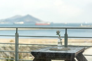 Basic Room, 1 Bedroom (203) | 1 bedroom, free WiFi