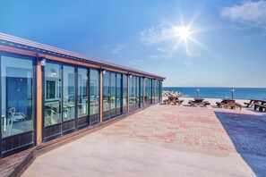 บริเวณภายนอก