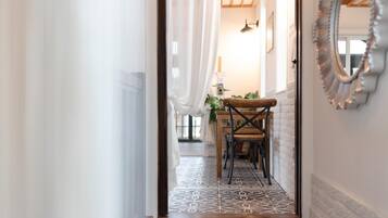 Basic-Zimmer, 3 Schlafzimmer (suite cream hill) | 3 Schlafzimmer, kostenloses WLAN
