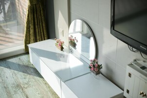 基本客房, 1 間臥室 (Family Small1(1st Floor, Ocean View)) | 1 間睡房、免費 Wi-Fi