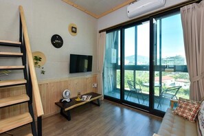 Chambre de base, 1 chambre (203) | 1 chambre, accès au Wi-Fi (inclus)