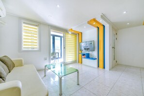 Perushuone, 1 makuuhuone (White(Spa)) | 1 makuuhuone, ilmainen Wi-Fi