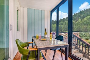 Perushuone, 1 makuuhuone (White(Spa)) | 1 makuuhuone, ilmainen Wi-Fi