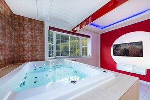 Perushuone, 1 makuuhuone (Red(Spa)) | 1 makuuhuone, ilmainen Wi-Fi