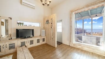 Basic Room, 2 Bedrooms (Cafe Latte) | 1 bedroom, free WiFi