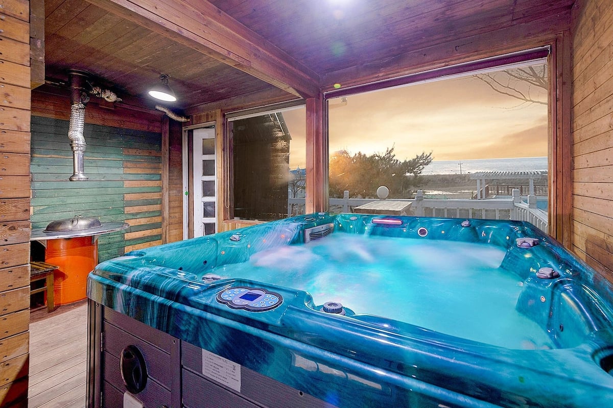 Basic Room, 1 Bedroom (Elena(Big Spa)) | 1 bedroom, free WiFi