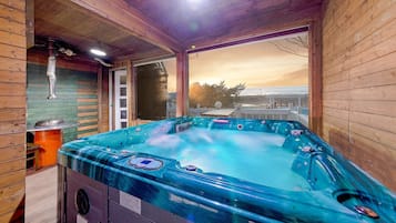 Basic Room, 1 Bedroom (Elena(Big Spa)) | 1 bedroom, free WiFi