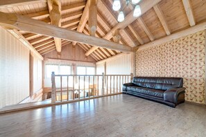 Basic Room, 2 Bedrooms (Alexandria(Big Spa)) | 1 bedroom, free WiFi - Ganghwa Izba Pension (Incheon)