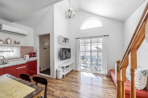 Chambre de base, 2 chambres (Schalettered) | 1 chambre, accès au Wi-Fi (inclus)