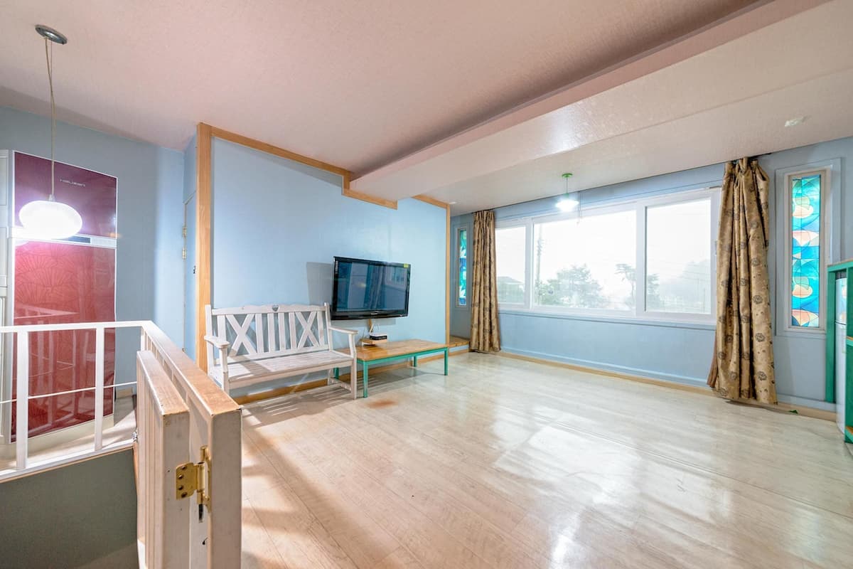 Basic Room, 2 Bedrooms (Napoli(Private Villa))