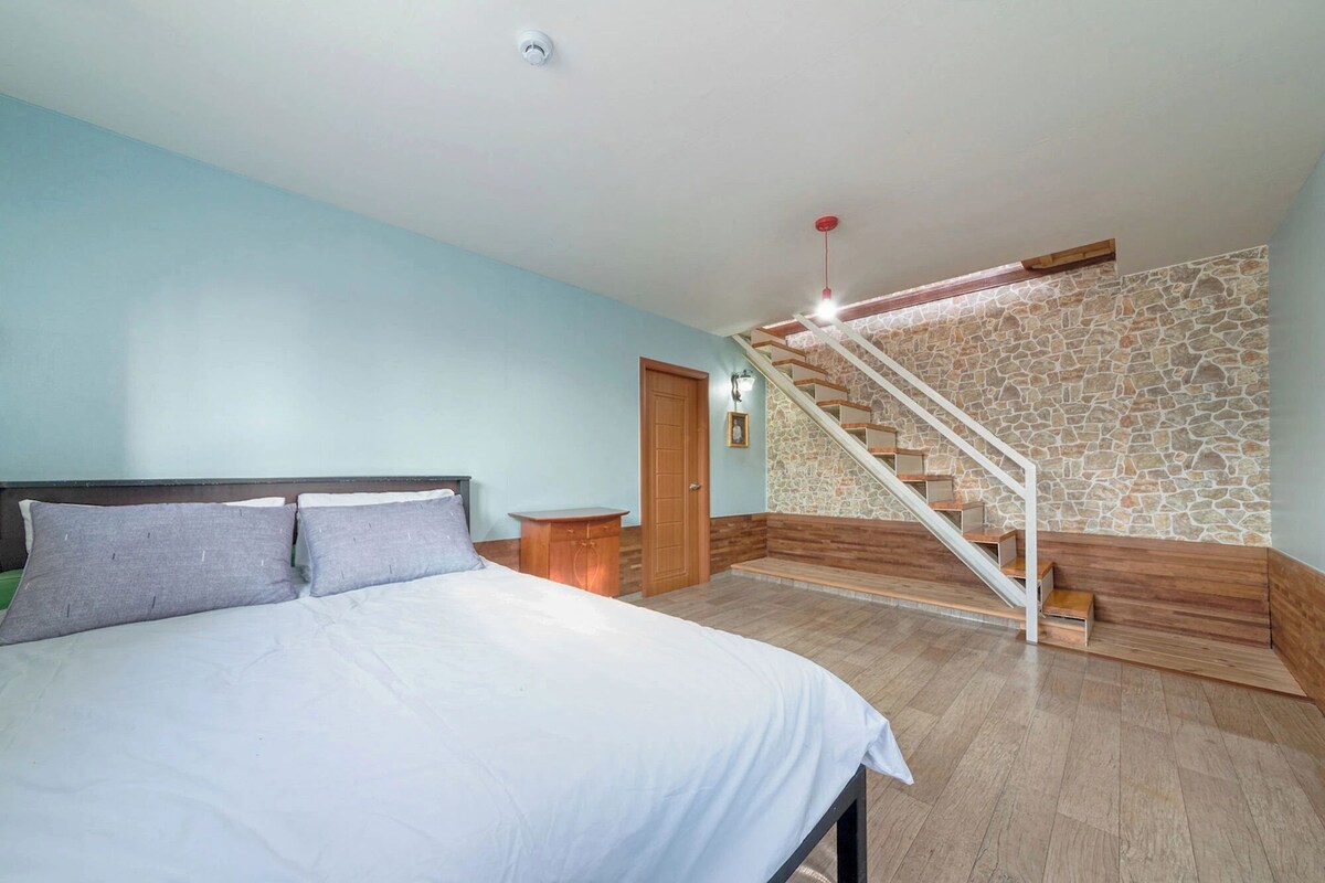 Habitación básica, 2 habitaciones (Napoli(Private Villa)) | 1 habitación y wifi gratis 