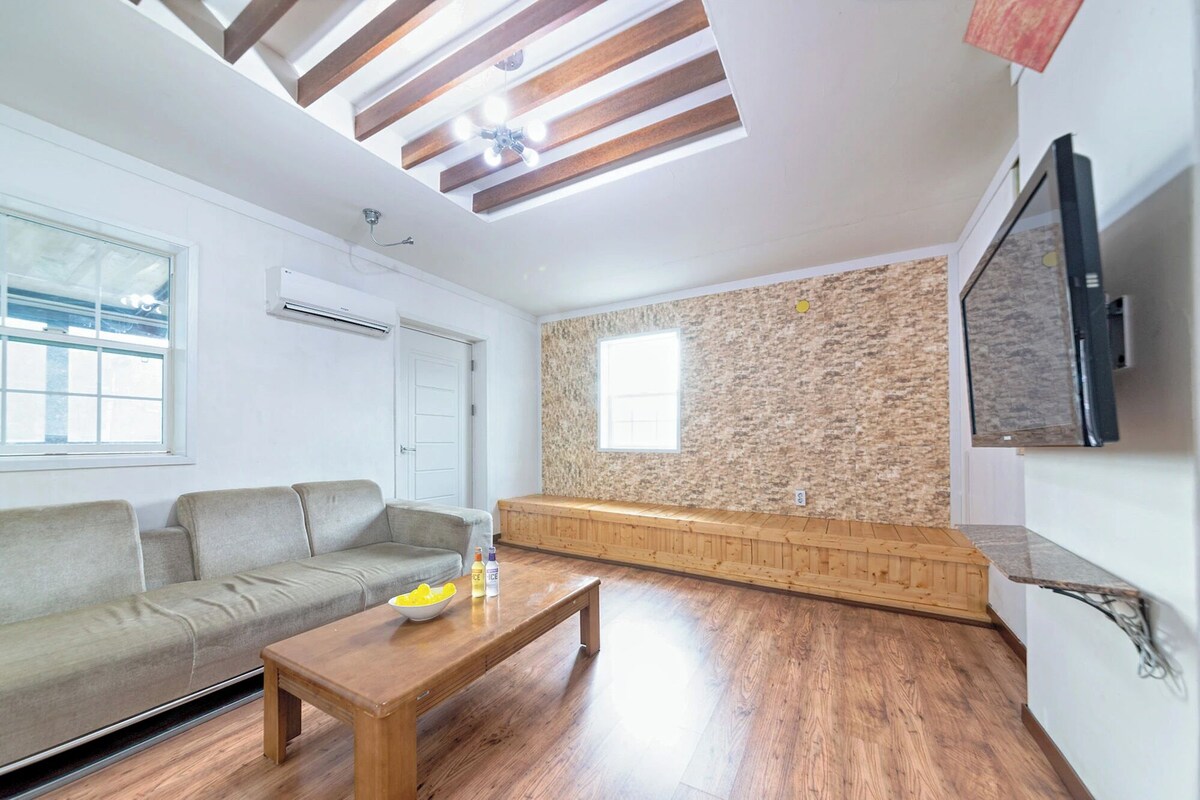 Habitación básica, 3 habitaciones (Lisbon) | 1 habitación y wifi gratis 